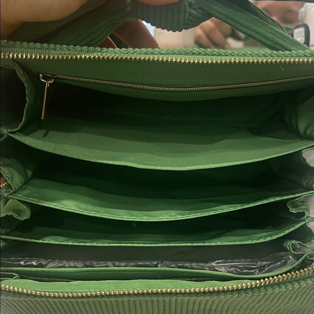 Tata Harper Green Corduroy Zip Cosmetic Pouch with Gold Plaque cube ⭐️⭐️⭐️⭐️⭐️ - Picture 2 of 5